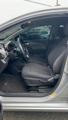 2013 Chevrolet Sonic LT Auto