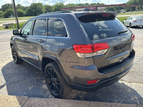 2019 Jeep Grand Cherokee Altitude