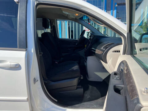 2011 Dodge Grand Caravan Express