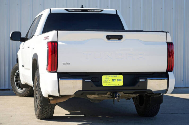 2022 Toyota Tundra SR5