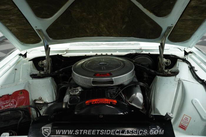 1963 Ford Thunderbird