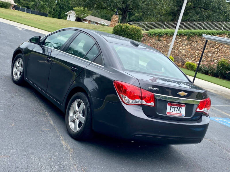 2016 Chevrolet Cruze Limited 1LT photo 3