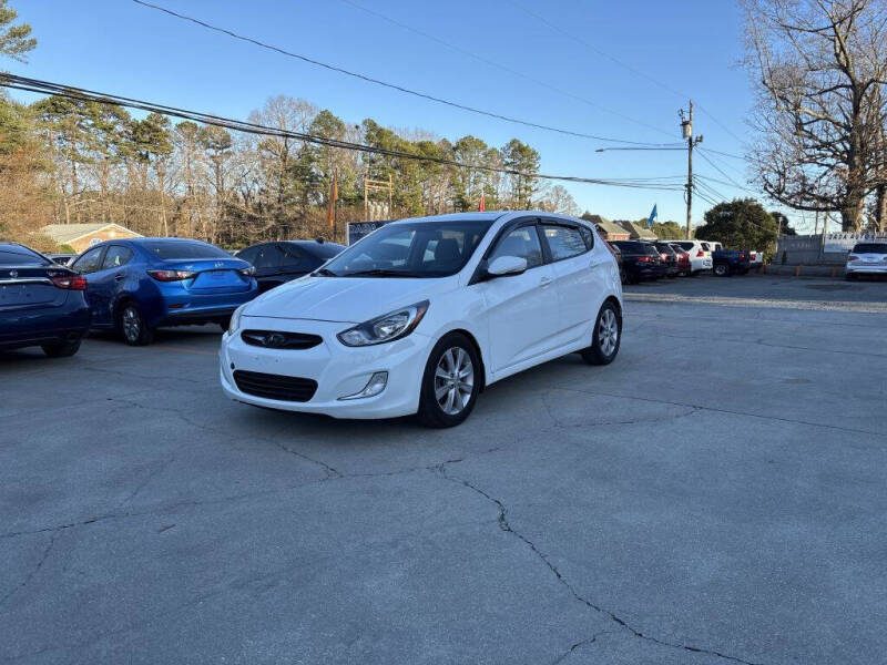 2013 Hyundai Accent SE