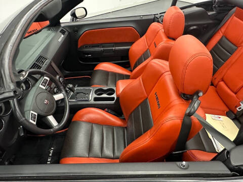 2010 Dodge Challenger SRT8