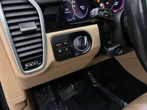 2022 Porsche Cayenne