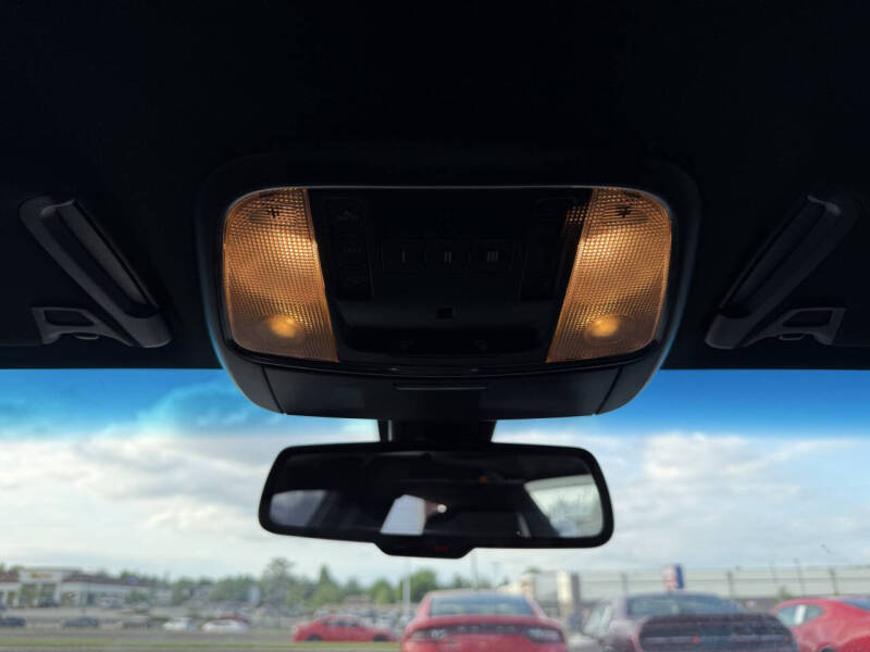 2017 Dodge Charger SXT