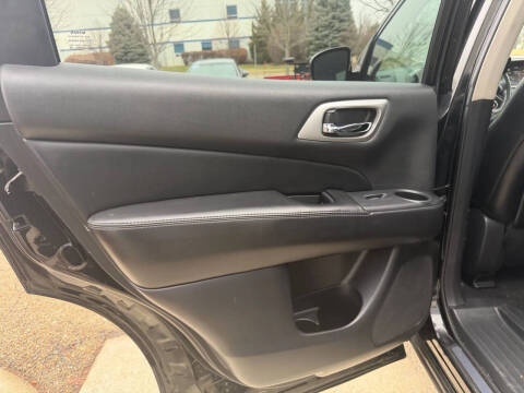 2014 Nissan Pathfinder Platinum