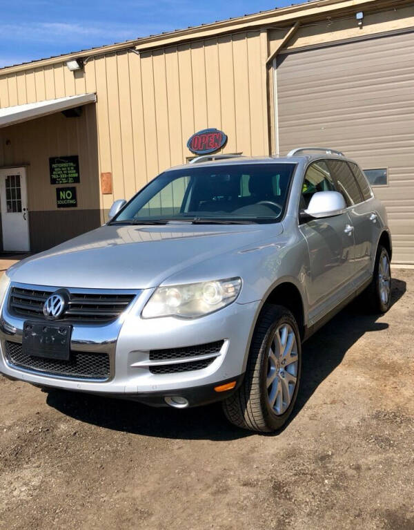 2010 Volkswagen Touareg for sale at Motorsota in Becker MN