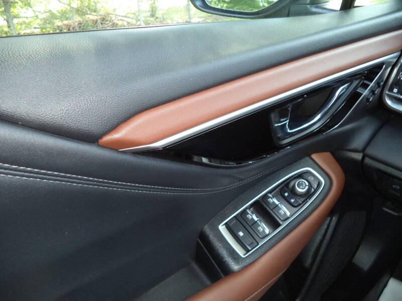 2023 Subaru Outback Touring