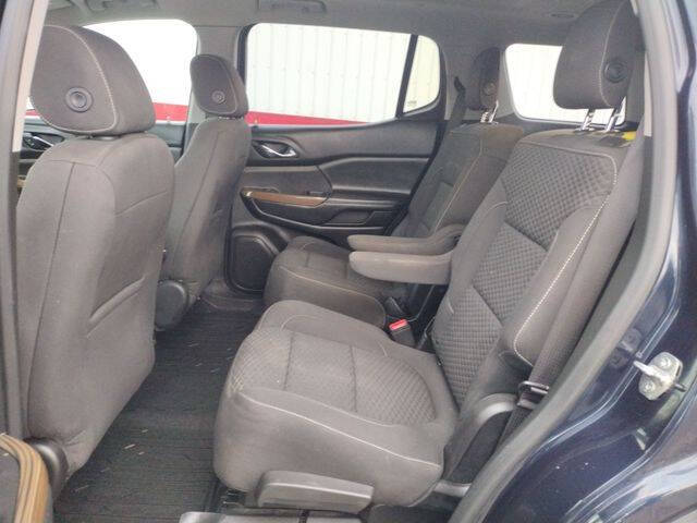 2017 GMC Acadia SLE-2