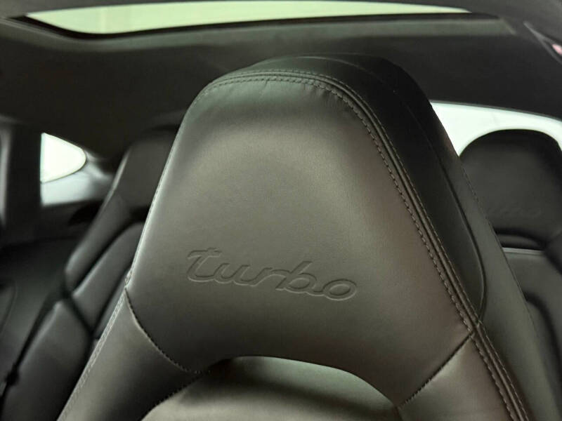 2019 Porsche Panamera Turbo