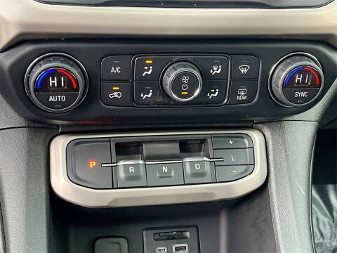 2020 GMC Acadia Denali