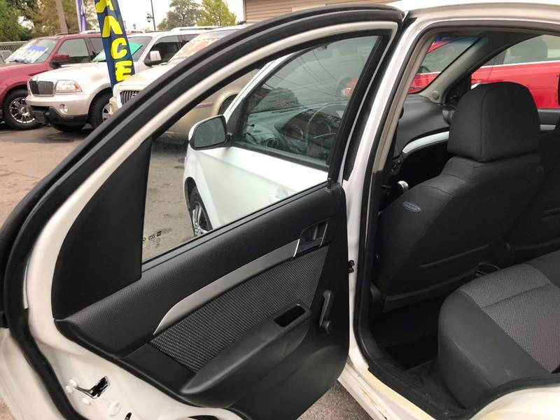 2011 Chevrolet Aveo LT