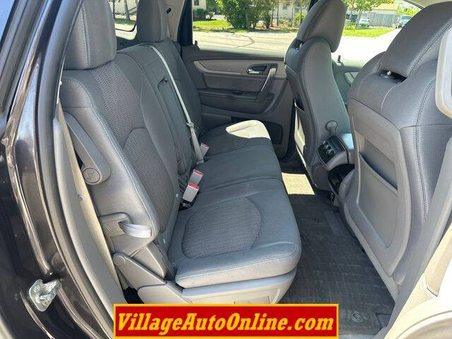 2017 Chevrolet Traverse LS