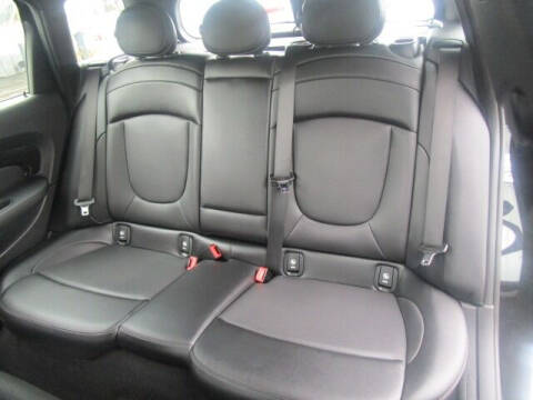 2016 MINI Clubman Cooper