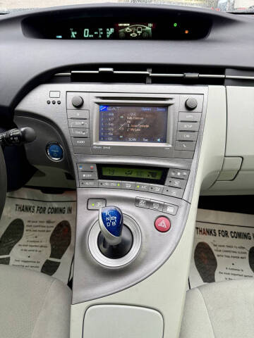2013 Toyota Prius Three