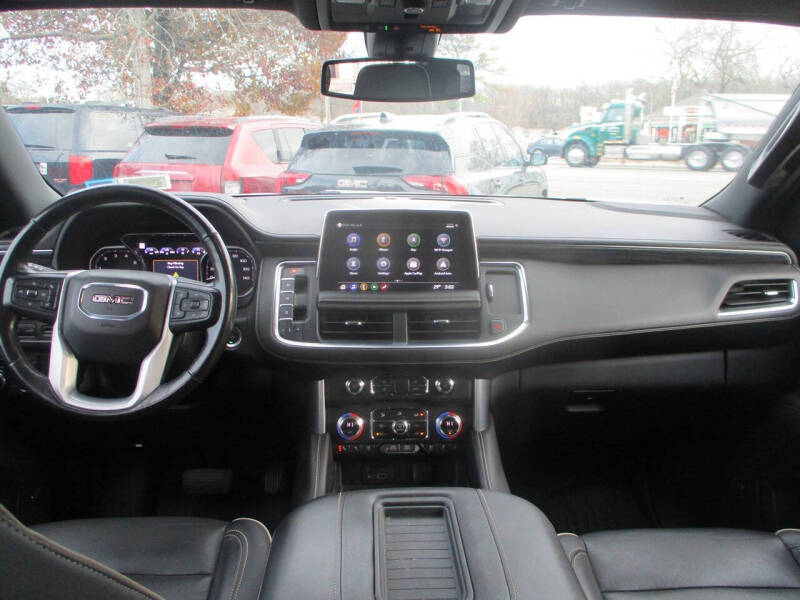 2021 GMC Yukon XL SLT