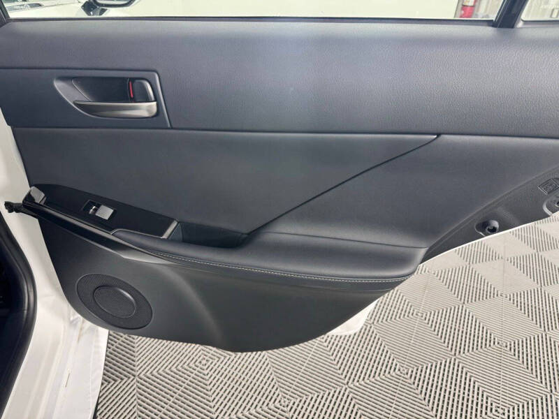 2024 Lexus IS 350 F SPORT Design