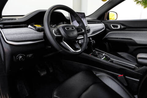 2023 Jeep Compass Latitude Lux