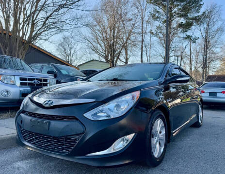 2015 Hyundai Sonata Hybrid for sale at Town Auto in Chesapeake VA
