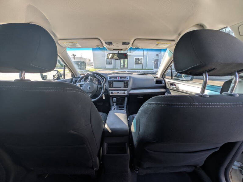 2015 Subaru Outback 2.5i Premium