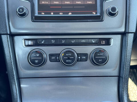 2016 Volkswagen e-Golf SE