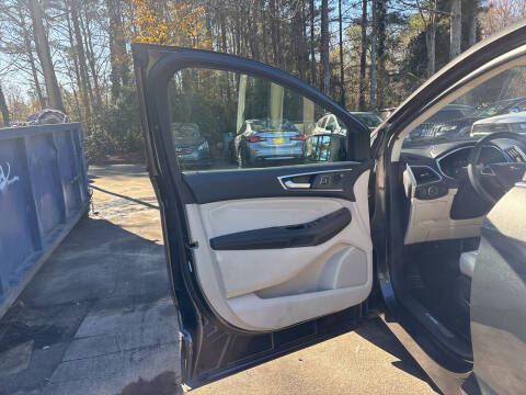 2019 Ford Edge Titanium