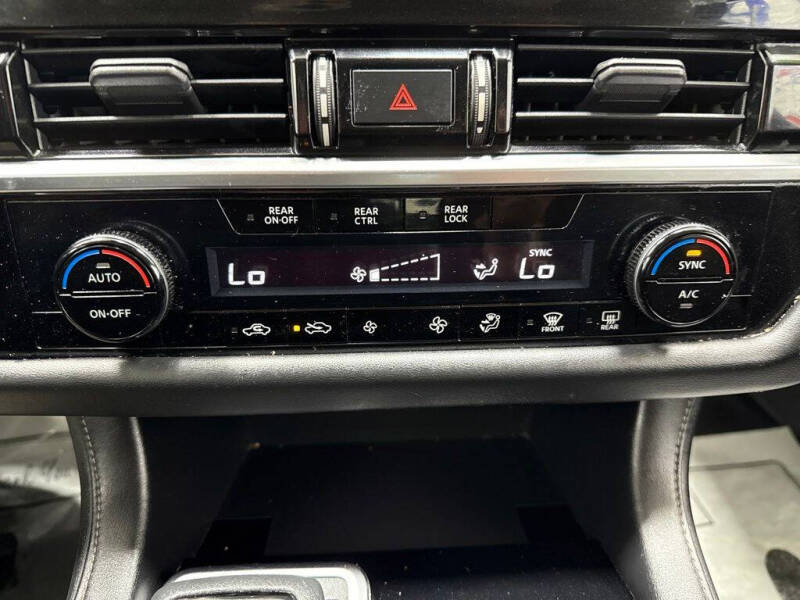 2022 Nissan Pathfinder S