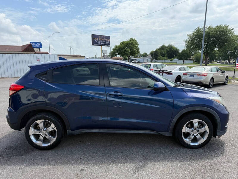 2017 Honda HR-V LX