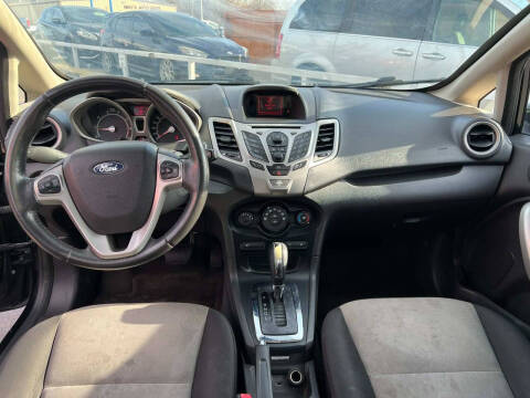 2013 Ford Fiesta Titanium