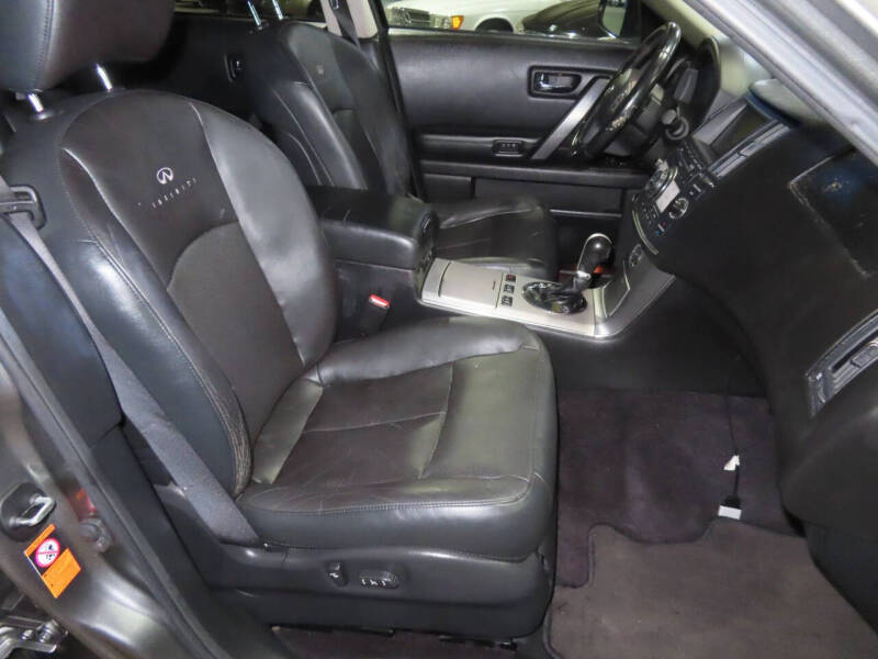 2008 Infiniti FX35