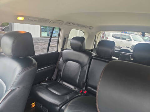 2017 Nissan Armada Platinum