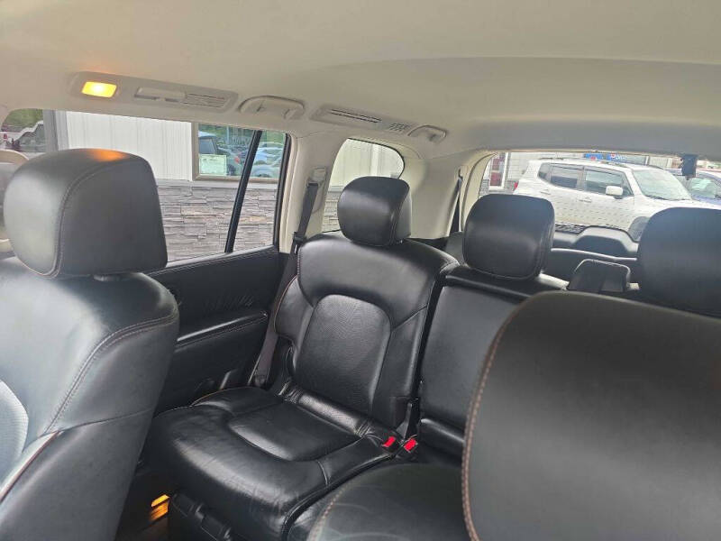 2017 Nissan Armada Platinum