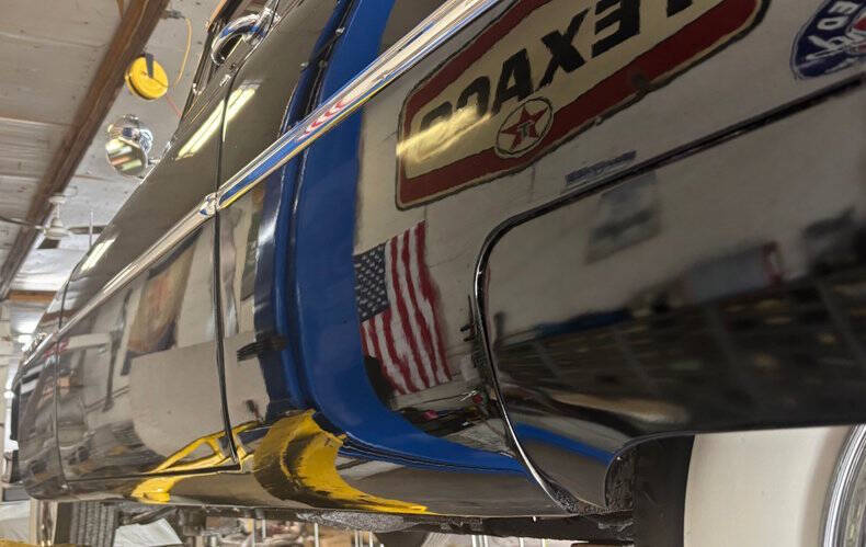 1950 Packard Custom 8 Victoria