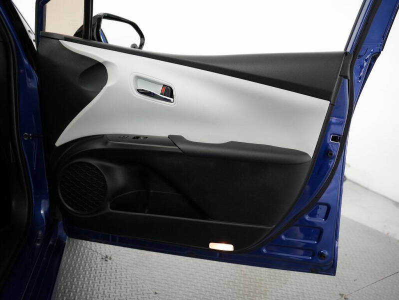 2018 Toyota Prius Two