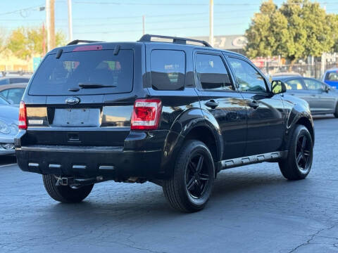 2011 Ford Escape XLT