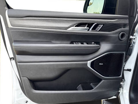 2024 Jeep Wagoneer Series III