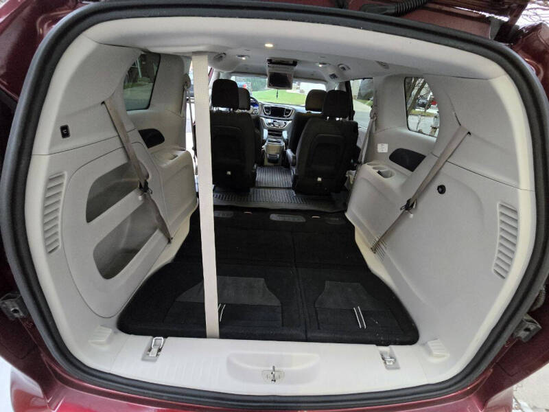 2019 Chrysler Pacifica Touring Plus