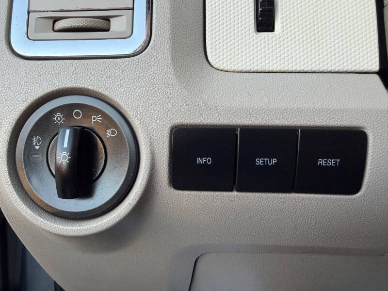 2010 Mercury Mariner Premier V6