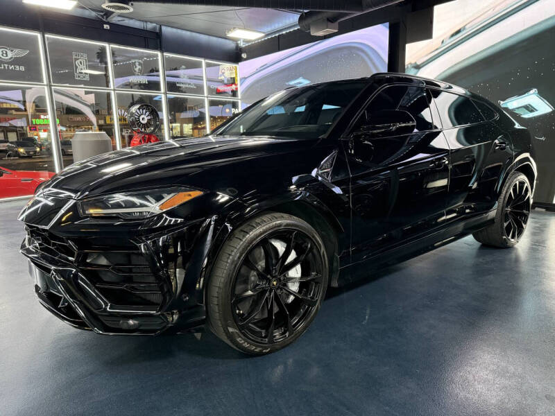 2020 Lamborghini Urus