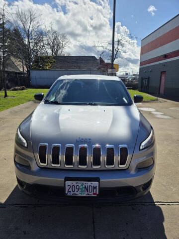 2015 Jeep Cherokee Sport