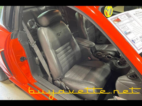 2004 Ford Mustang GT Deluxe