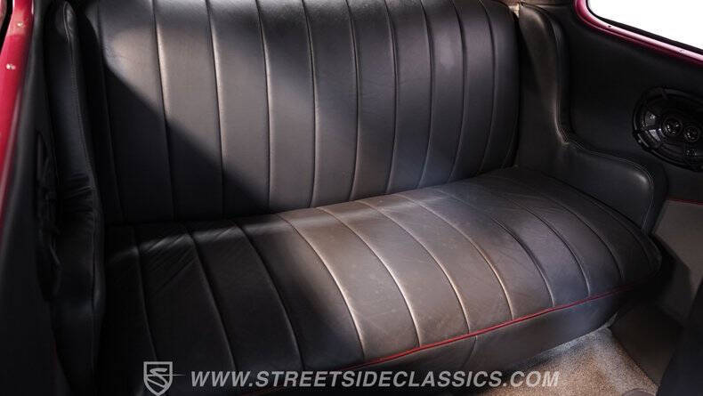 1936 Ford Deluxe