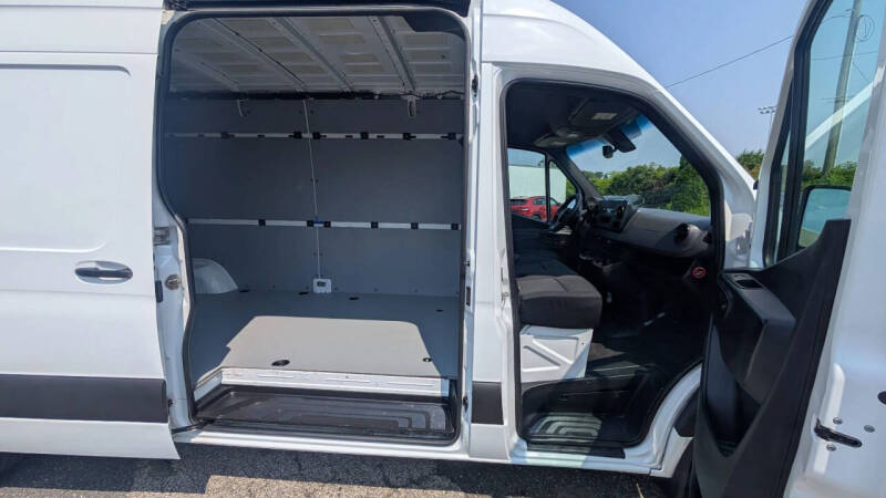 2020 Freightliner Sprinter 2500