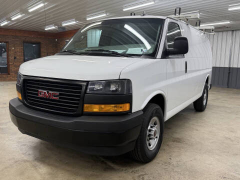 2023 GMC Savana 2500