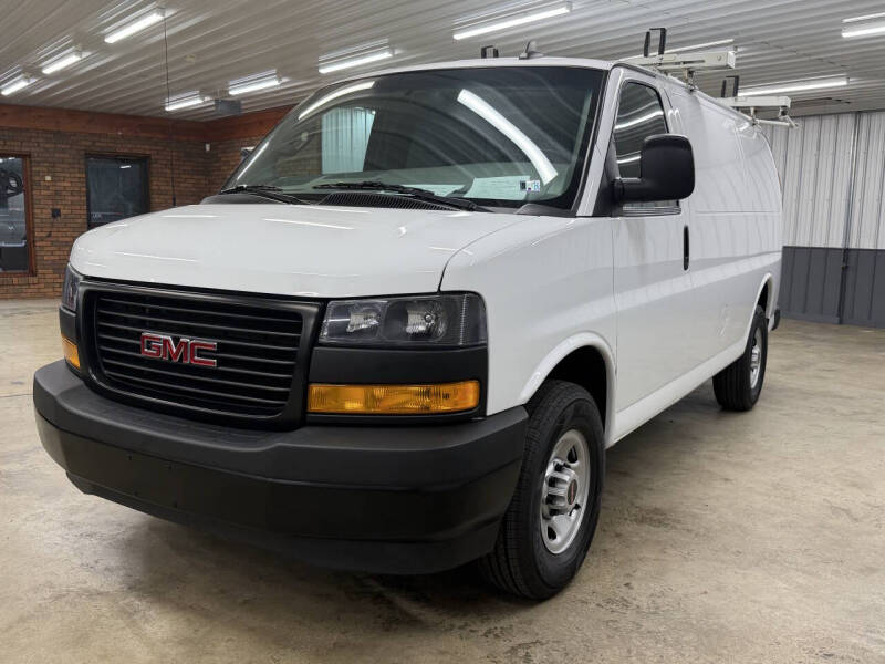 2023 GMC Savana 2500