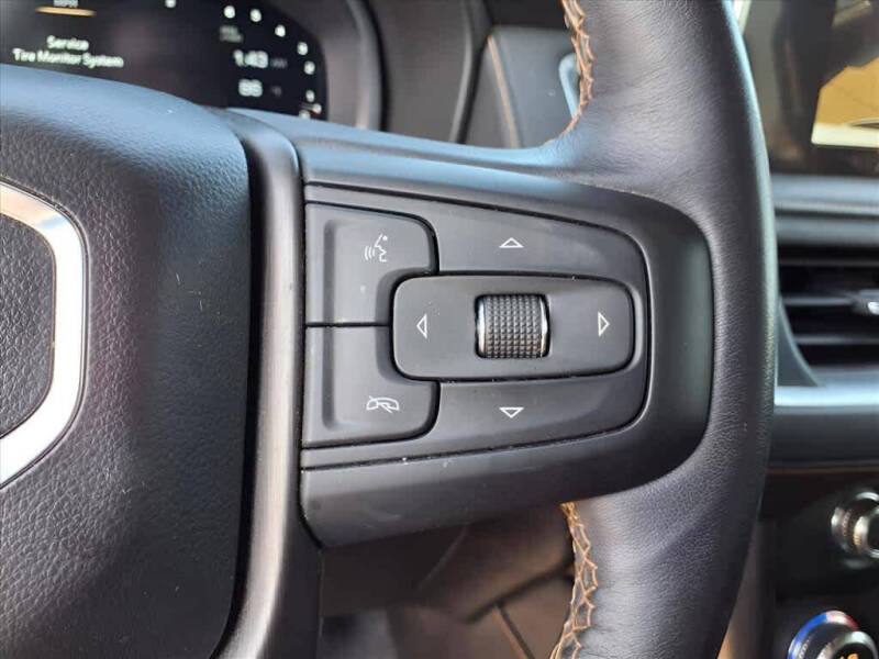 2022 GMC Yukon XL AT4