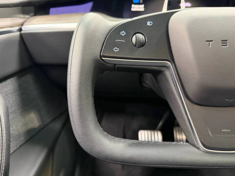 2023 Tesla Model X Standard Range