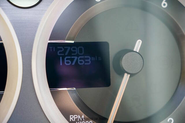 2015 Aston Martin DB9 Volante