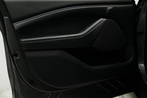 2021 Ford Mustang Mach-E Select